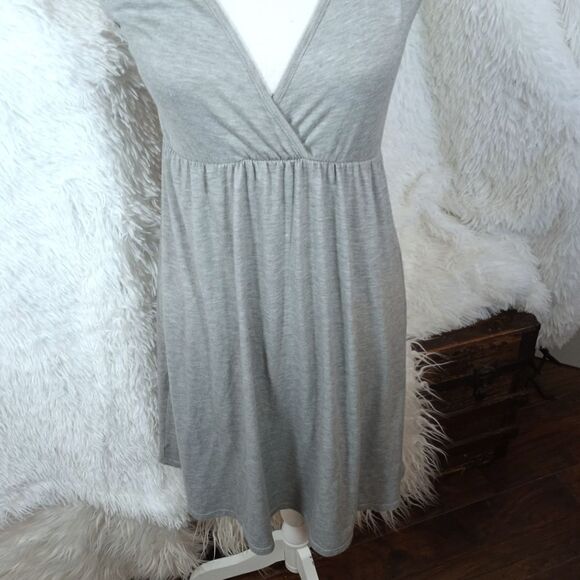 HYPNOTIZED GRAY & CREAM CROCHET DRESS SZ.S GUC - Picture 4 of 9